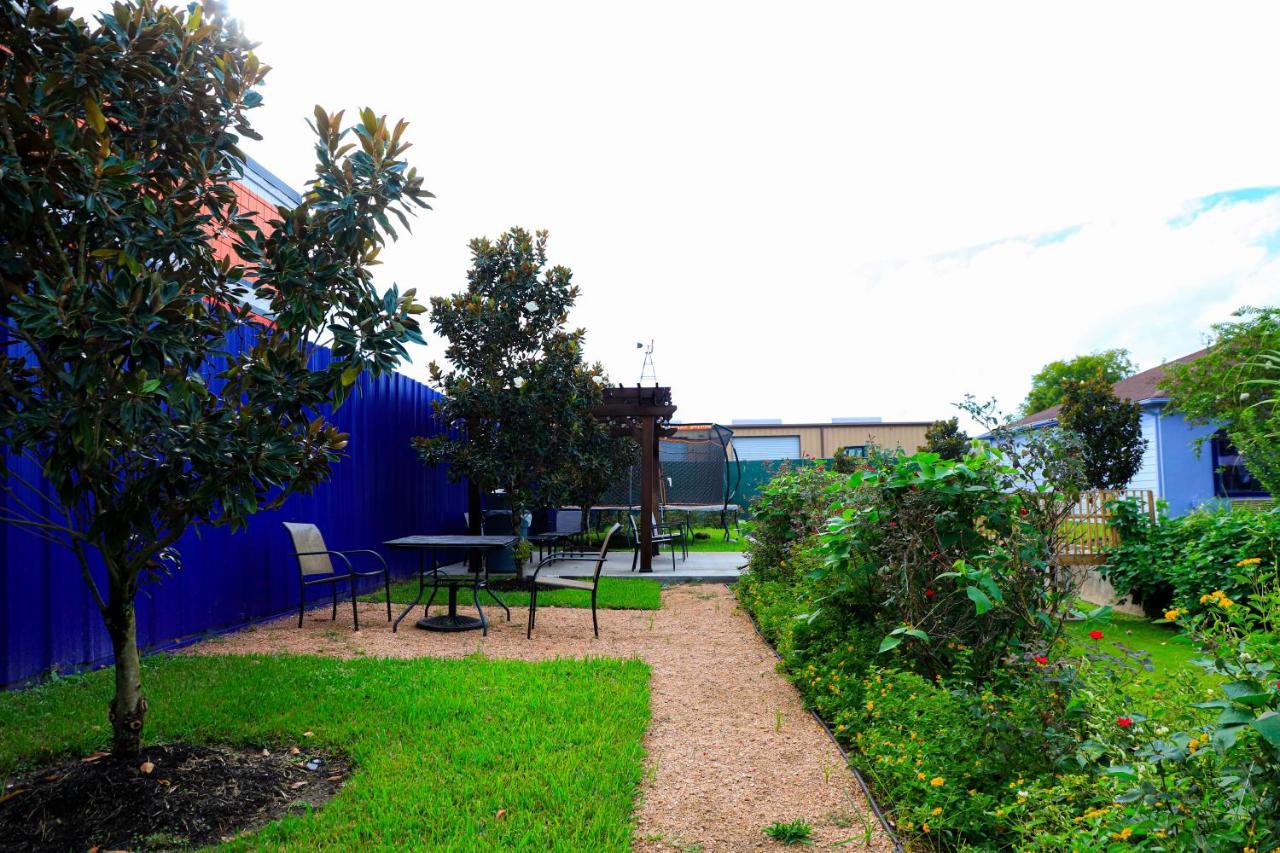 Scottish Inn And Suites Houston-Jones Road Louetta Екстер'єр фото