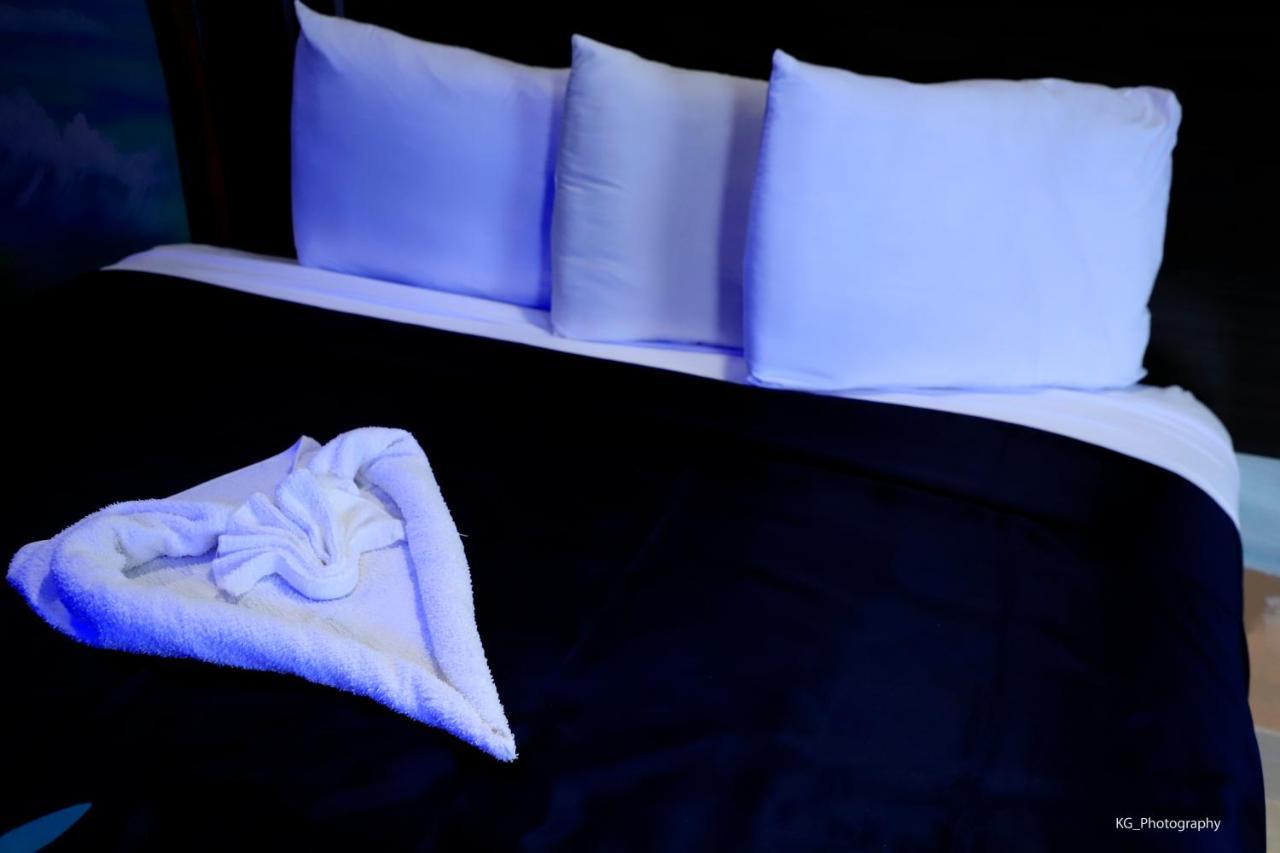 Scottish Inn And Suites Houston-Jones Road Louetta Екстер'єр фото